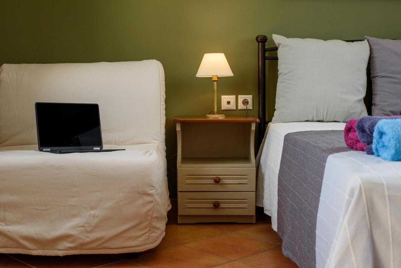 Koxyli Studios & Apartments Kaligata Luaran gambar