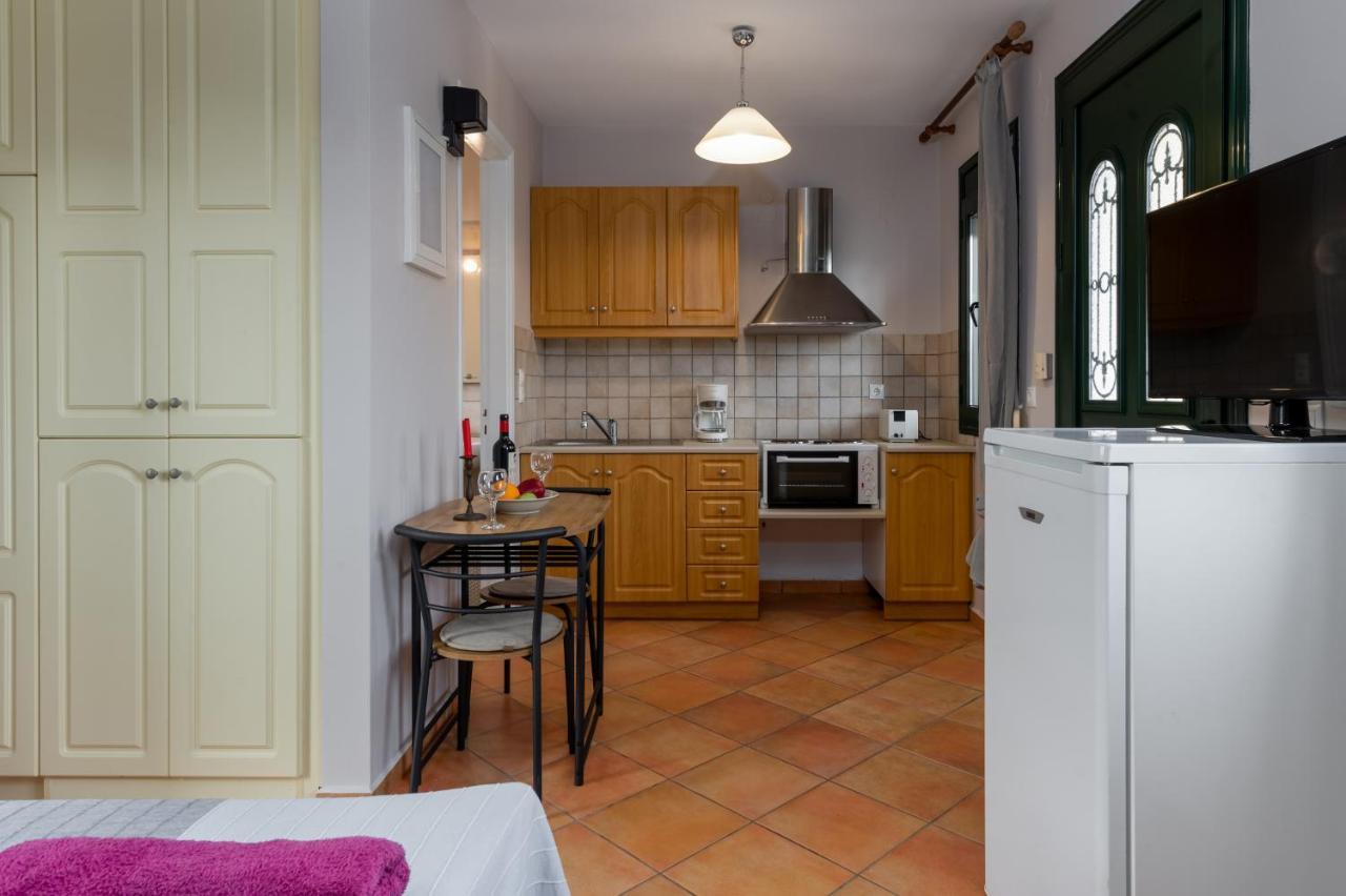 Koxyli Studios & Apartments Kaligata Luaran gambar