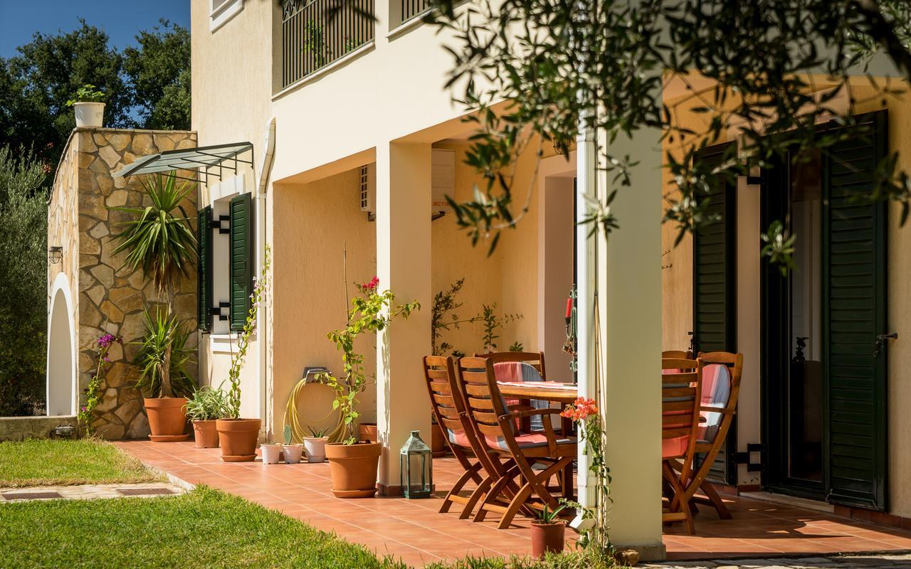 Koxyli Studios & Apartments Kaligata Luaran gambar